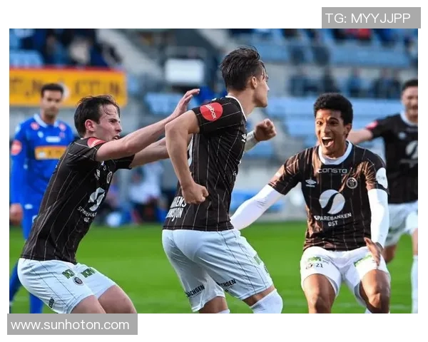 海于格松与利的对决揭示足球战术与团队合作的重要性